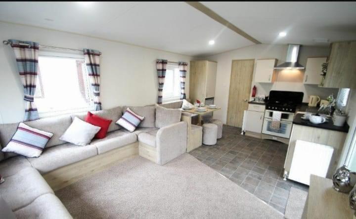 Beautiful 3 Bedroom Trieste Static Caravan, Haven Golden Sands Mablethorpe Exterior photo